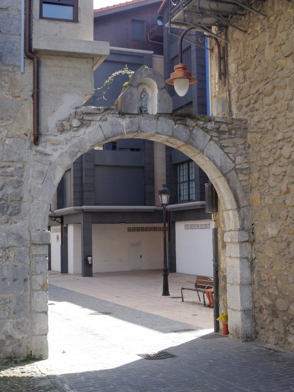 Eztiolako arkoa, Zestoa