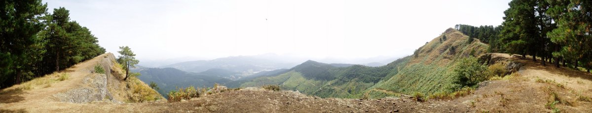 Iparraldeko gandorretik ikuspegi zabala