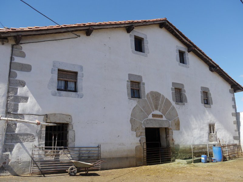 Argainea etxea, Alli