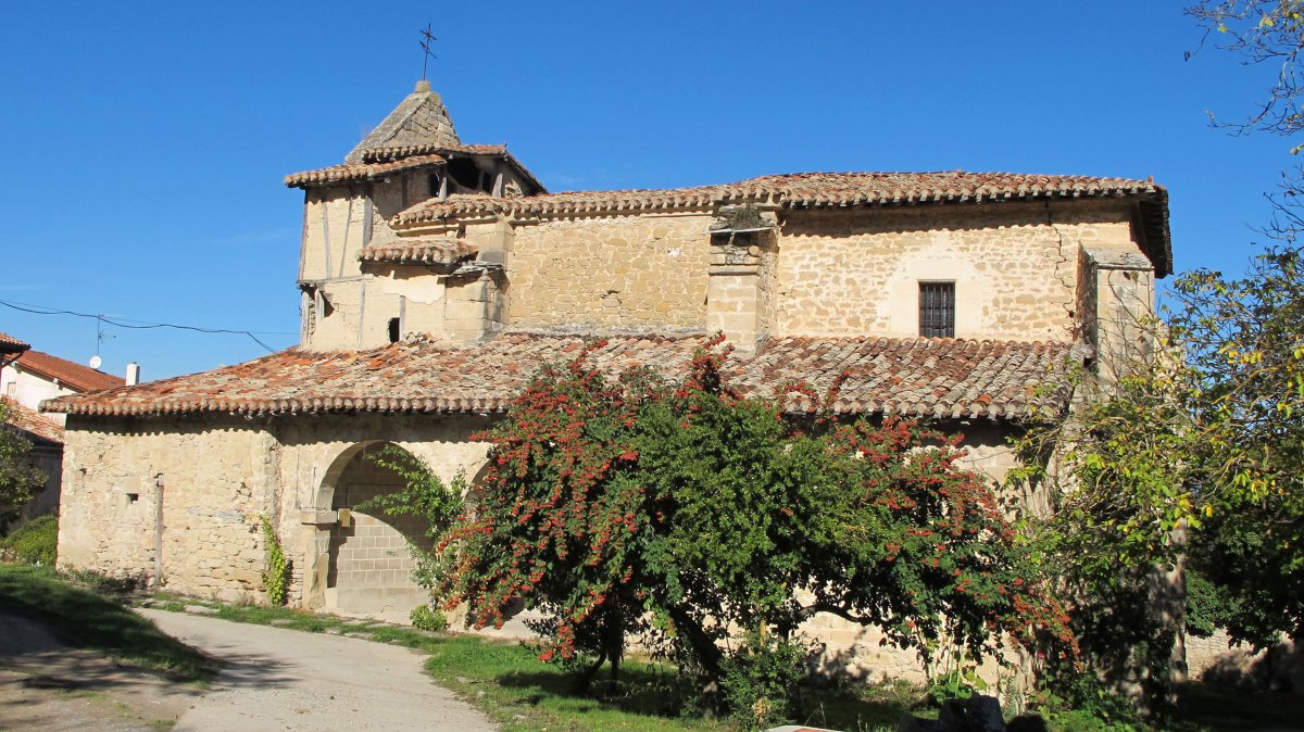 San Esteban eliza, San Esteban de Treviño