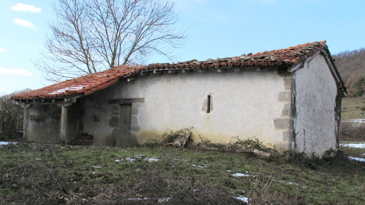 San Marko baseliza, Burutain