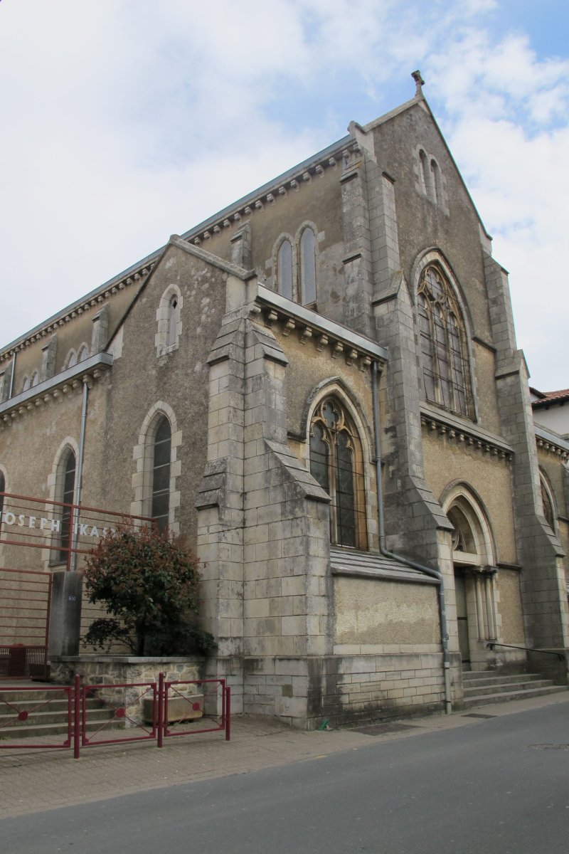 Files de la Croix eliza, Uztaritze