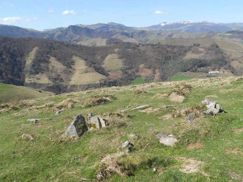 behorlegi mendebalde 4