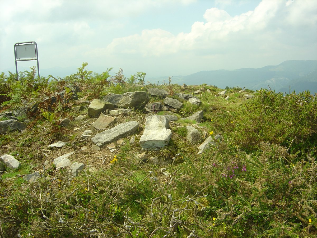 Túmulo Campo Ventoso 3 (Julio 2011)