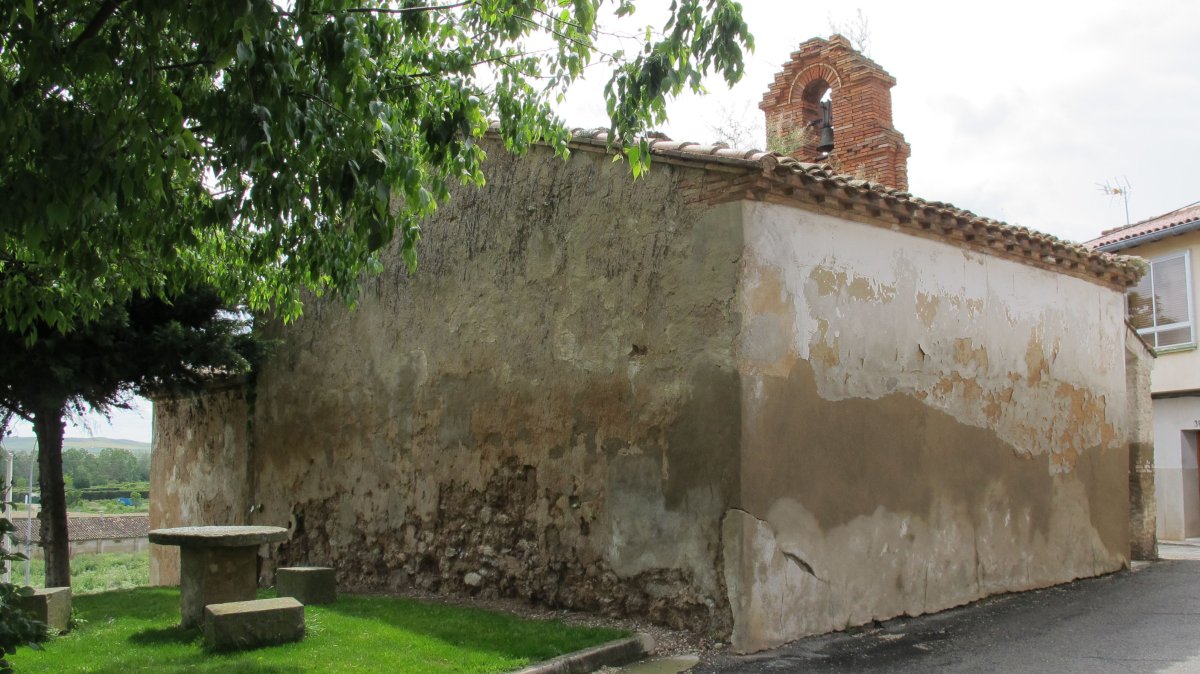 Santakrutz ermita, Faltzes