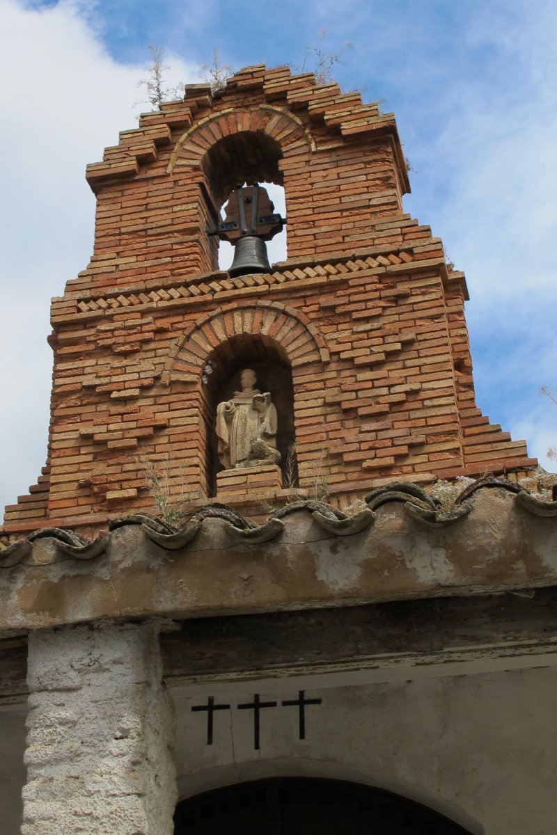 Santakrutz ermita, Faltzes