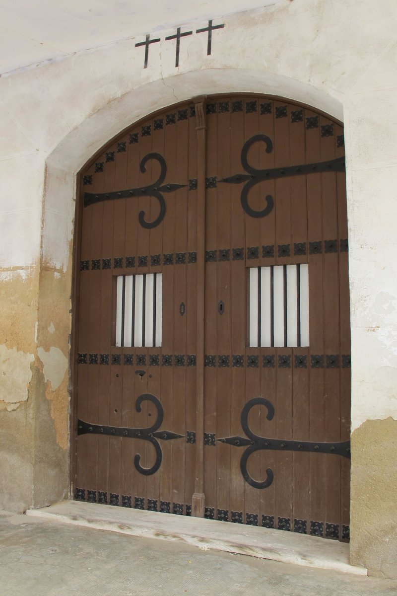 Santakrutz ermita, Faltzes