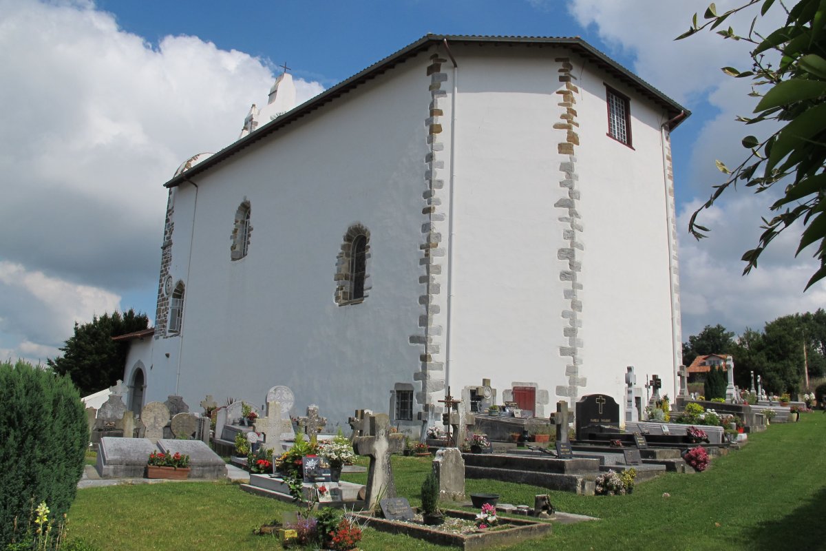 Santa Eulalia eliza, Izturitze