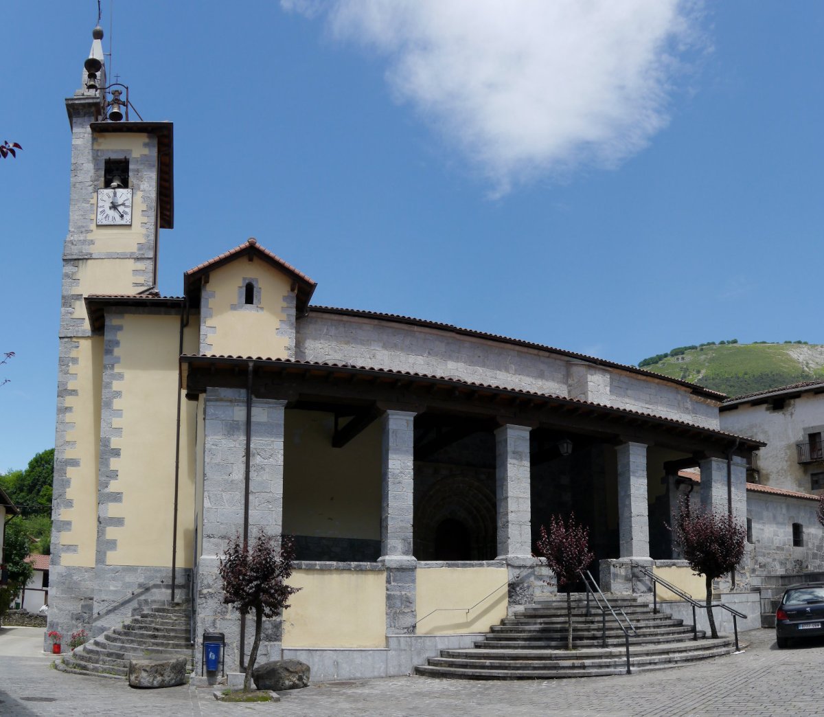 San Pedro eliza, Betelu