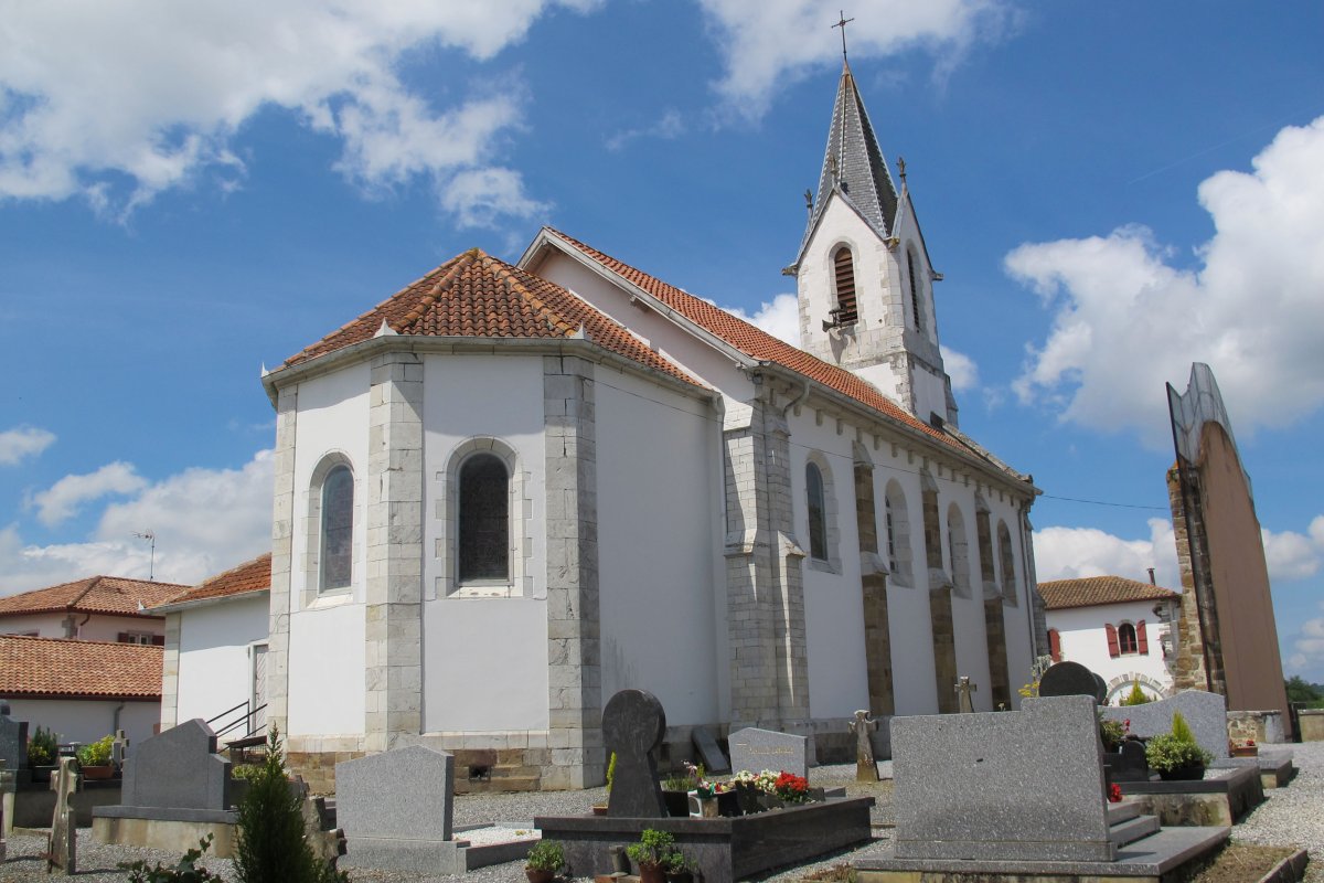 Santa Luzia eliza, Amorotze