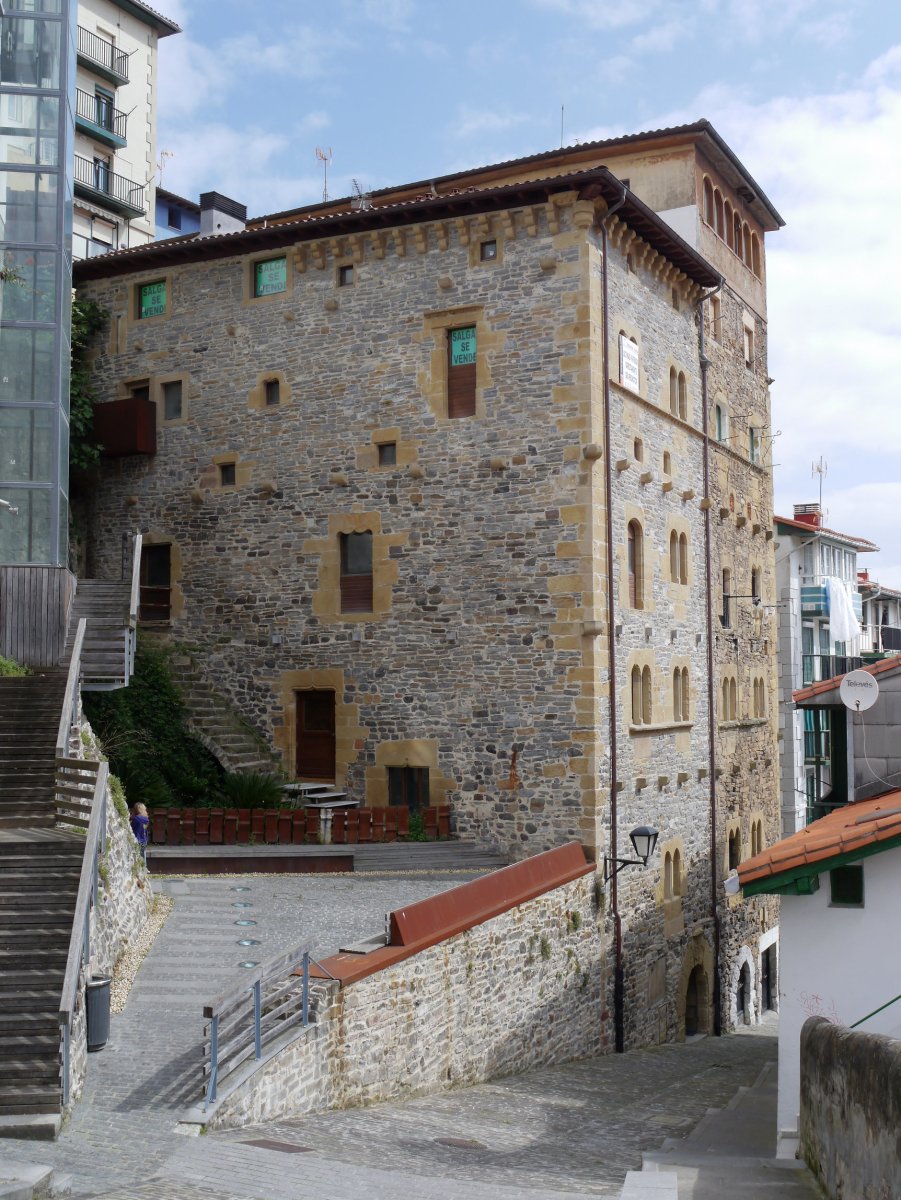 Berriatua dorretxea, Mutriku