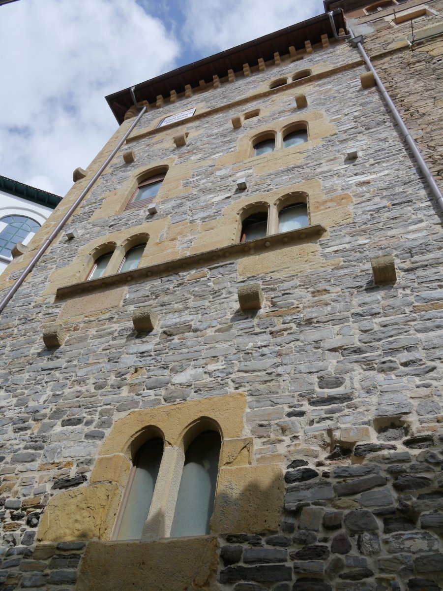 Berriatua dorretxea, Mutriku