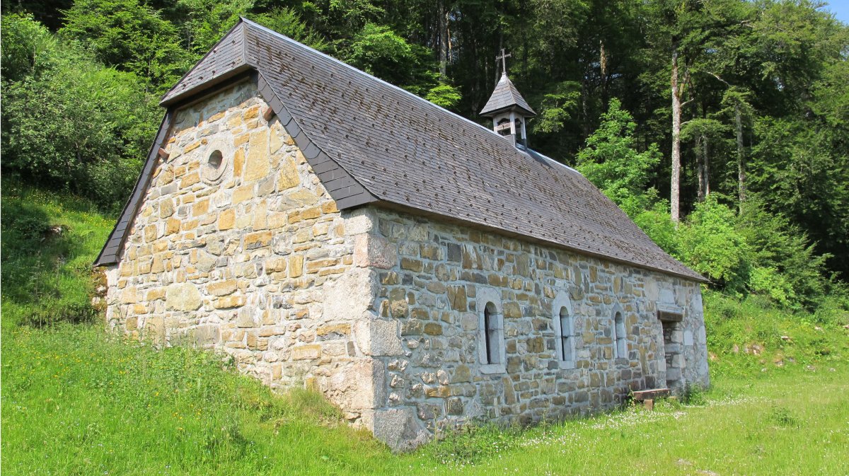 San Jose ermita, Larraine