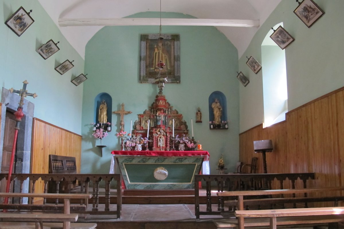 San Saturnino eliza, Sarrikotagaine