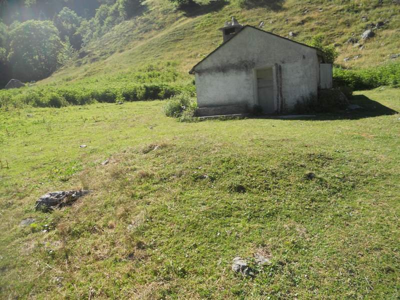 bious oumettes cabane tumulua