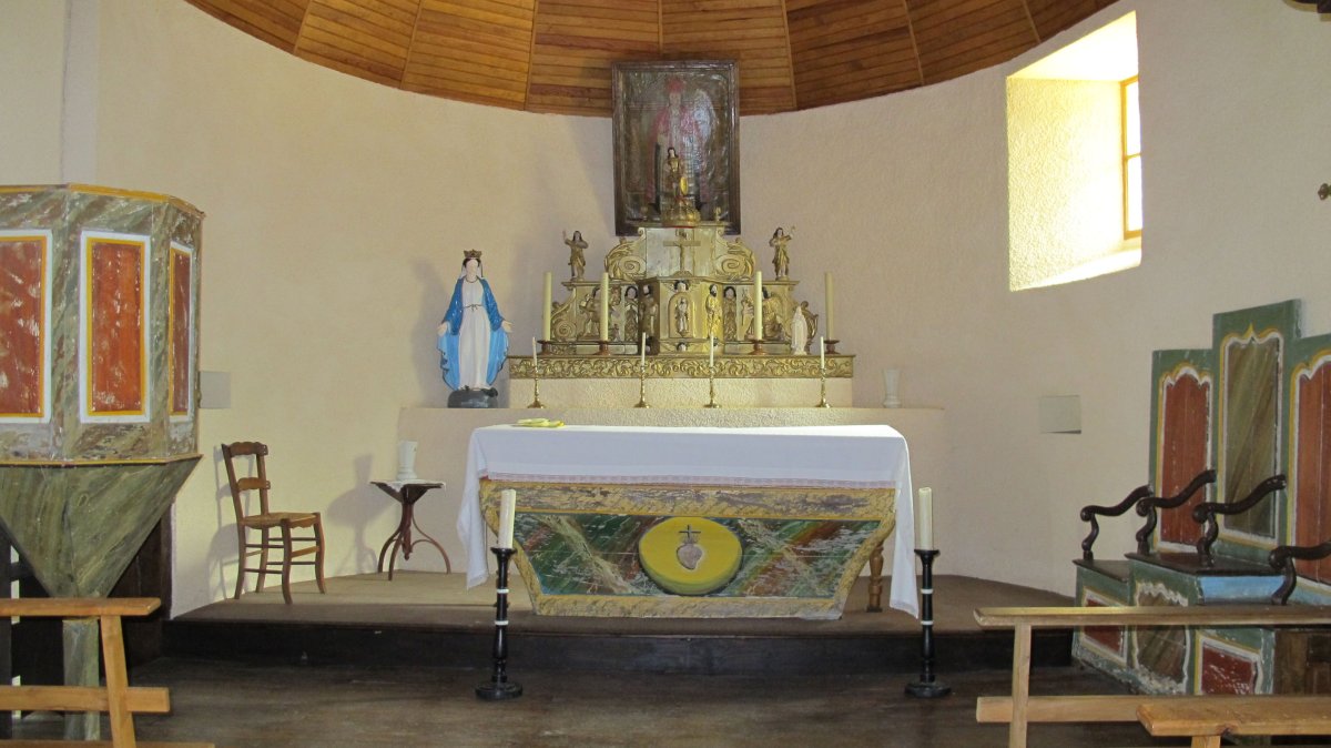 San Bartolome ermita, Larrori