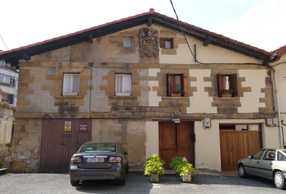 Parada etxea, Donostia