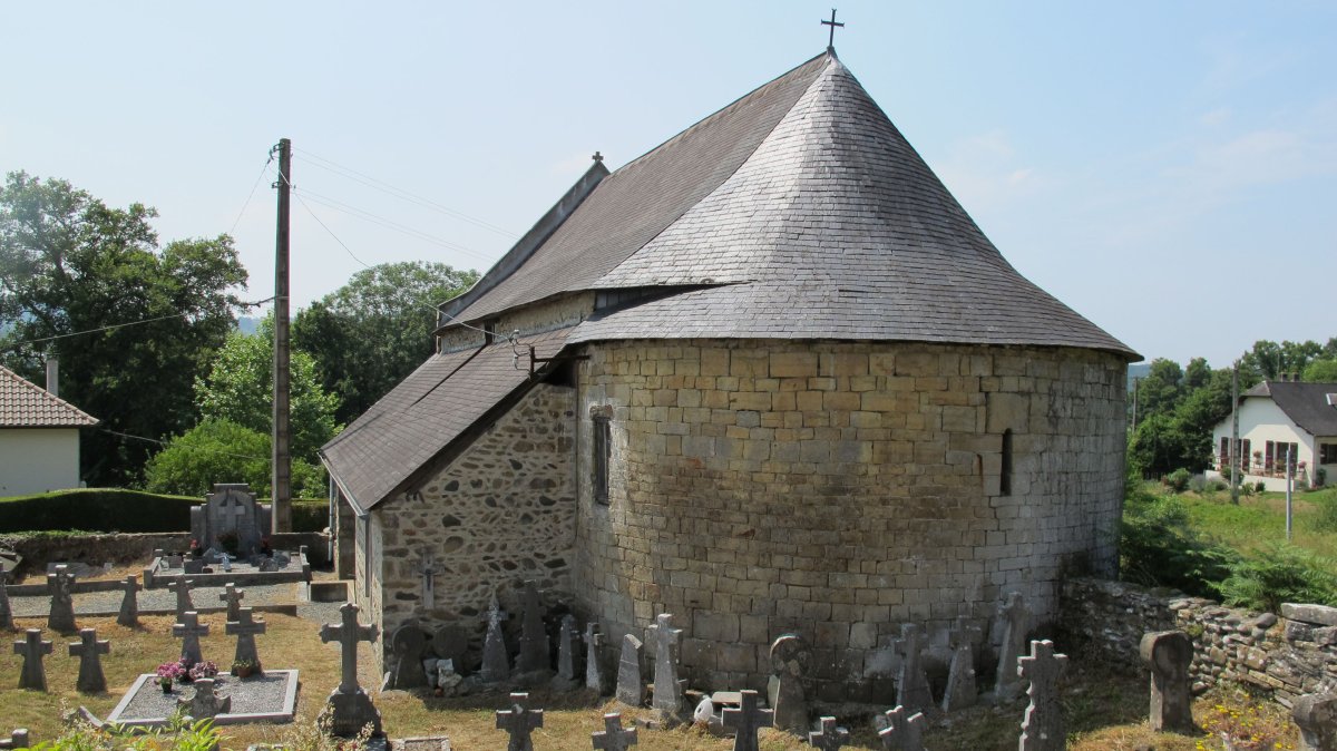 Santiago ermita, Larüntze