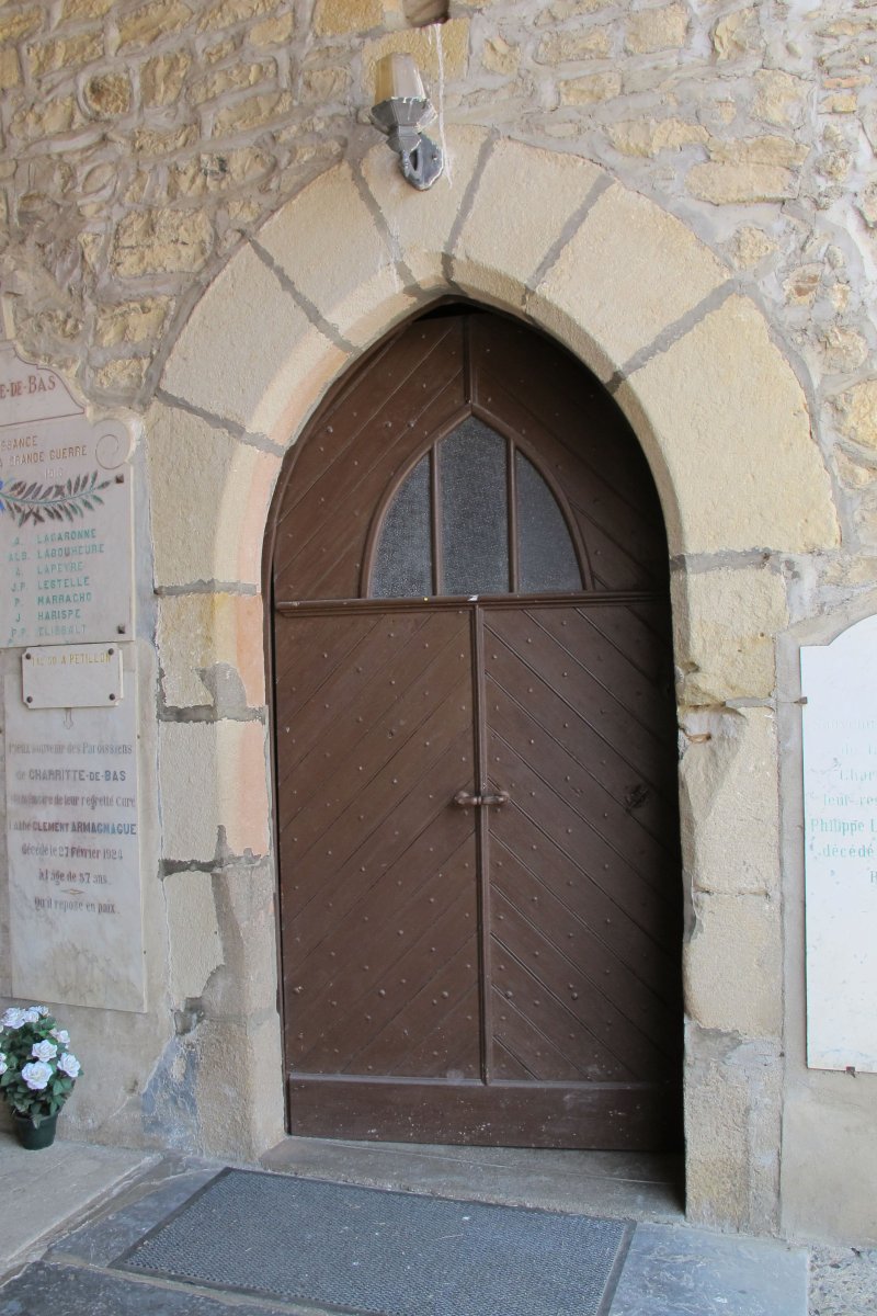 San Juan Bautista eliza, Sarrikotapea