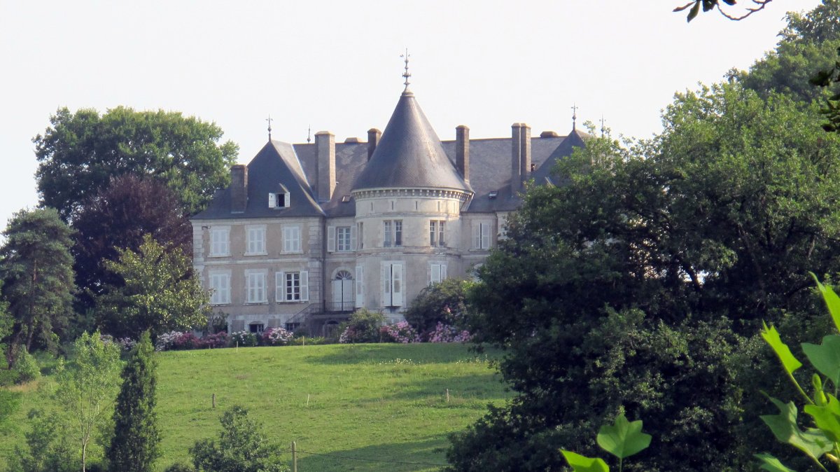 Abadie jauregia, Ithorrotze