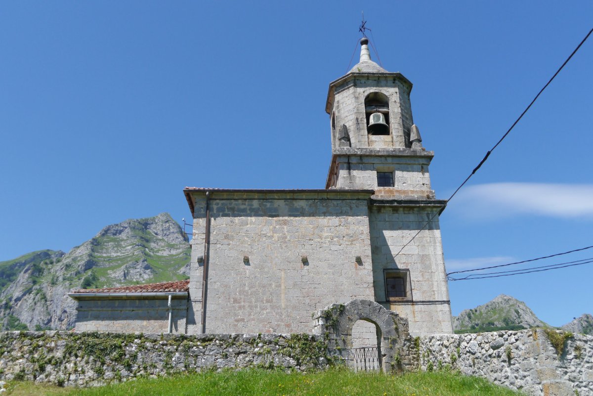 San Esteban eliza, Azkarate