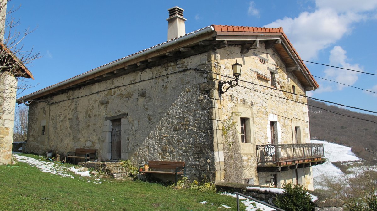 Apezarena etxea, Gaskue