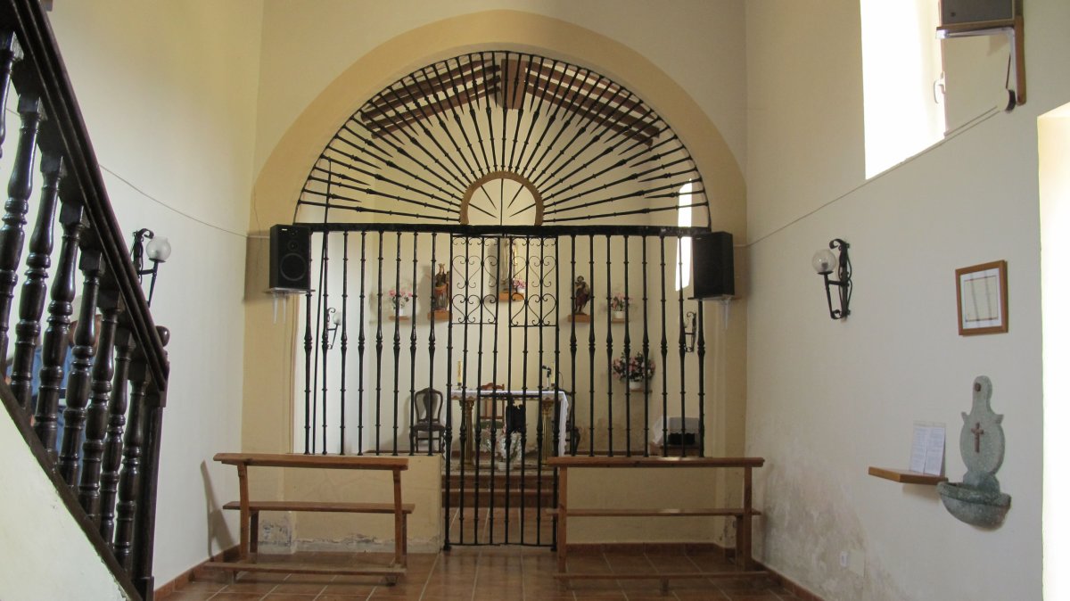 Virgen Blanca ermita, Zufia