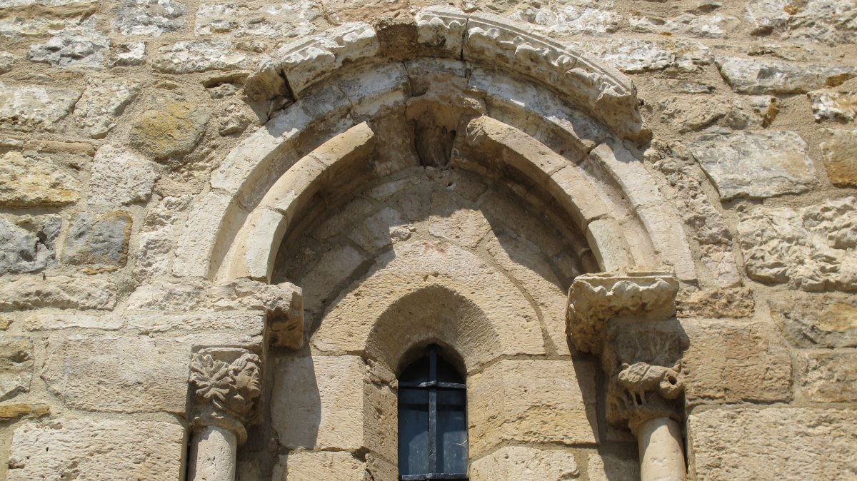 Santa Eulalia eliza, Ganuza