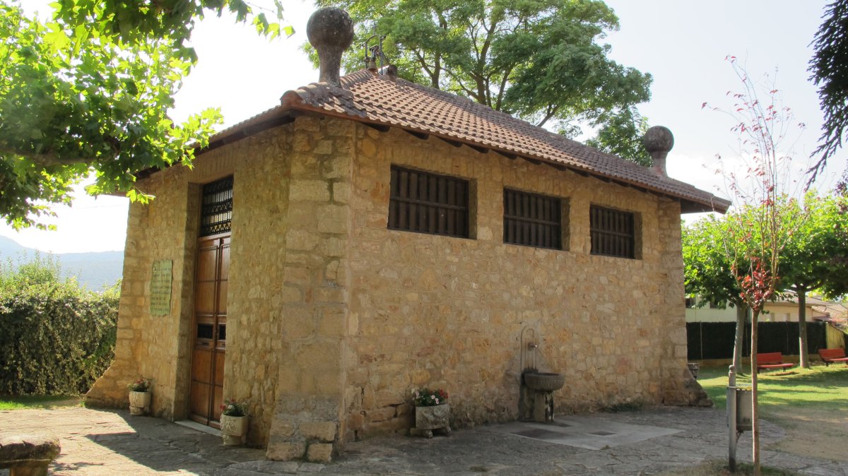San Román ermita, Antzin