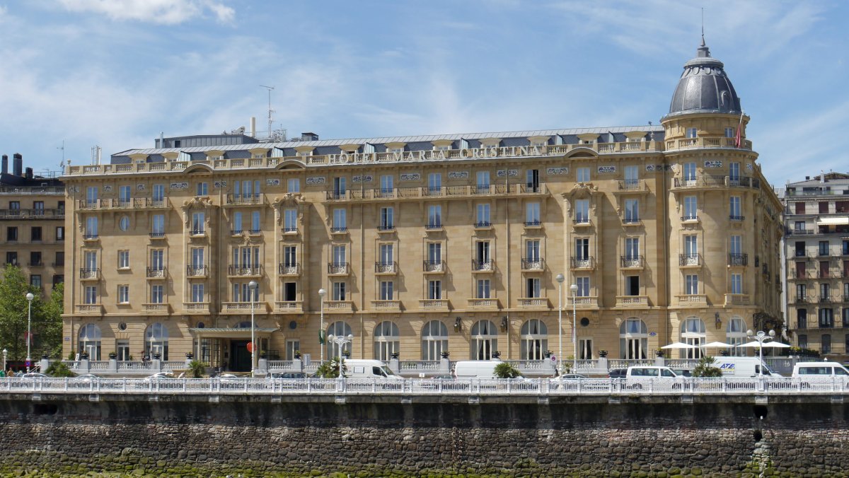Maria Cristina Hotela, Donostia