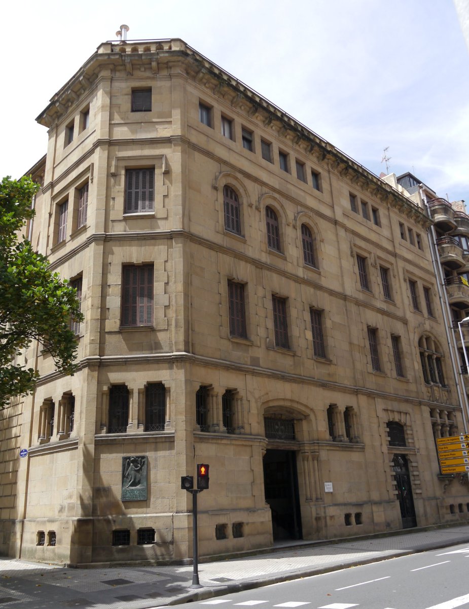 Reparadoras komentua, Donostia