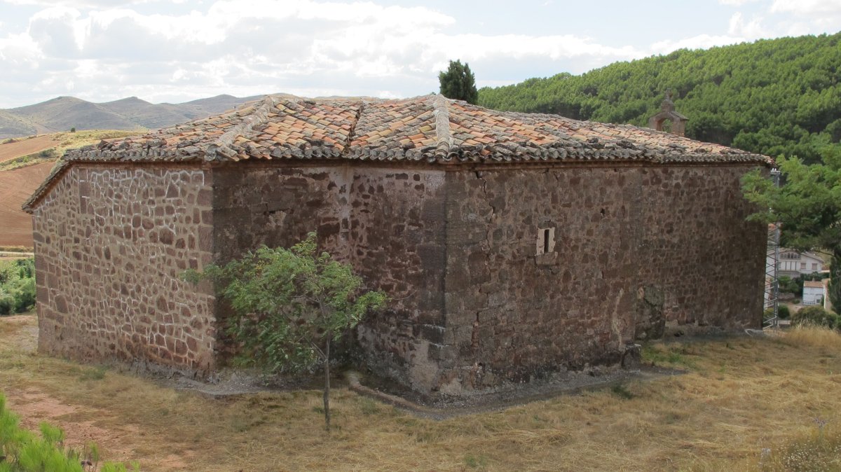 Virgen de la Cuesta ermita, Mues