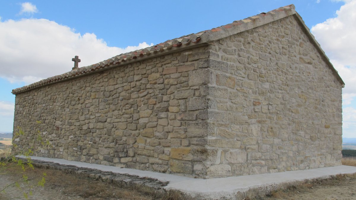 Santa Teodosia ermita, Mues