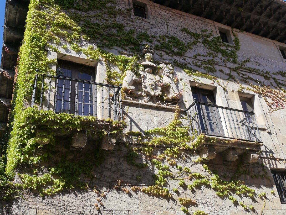 Azkarraga etxea, Agurain