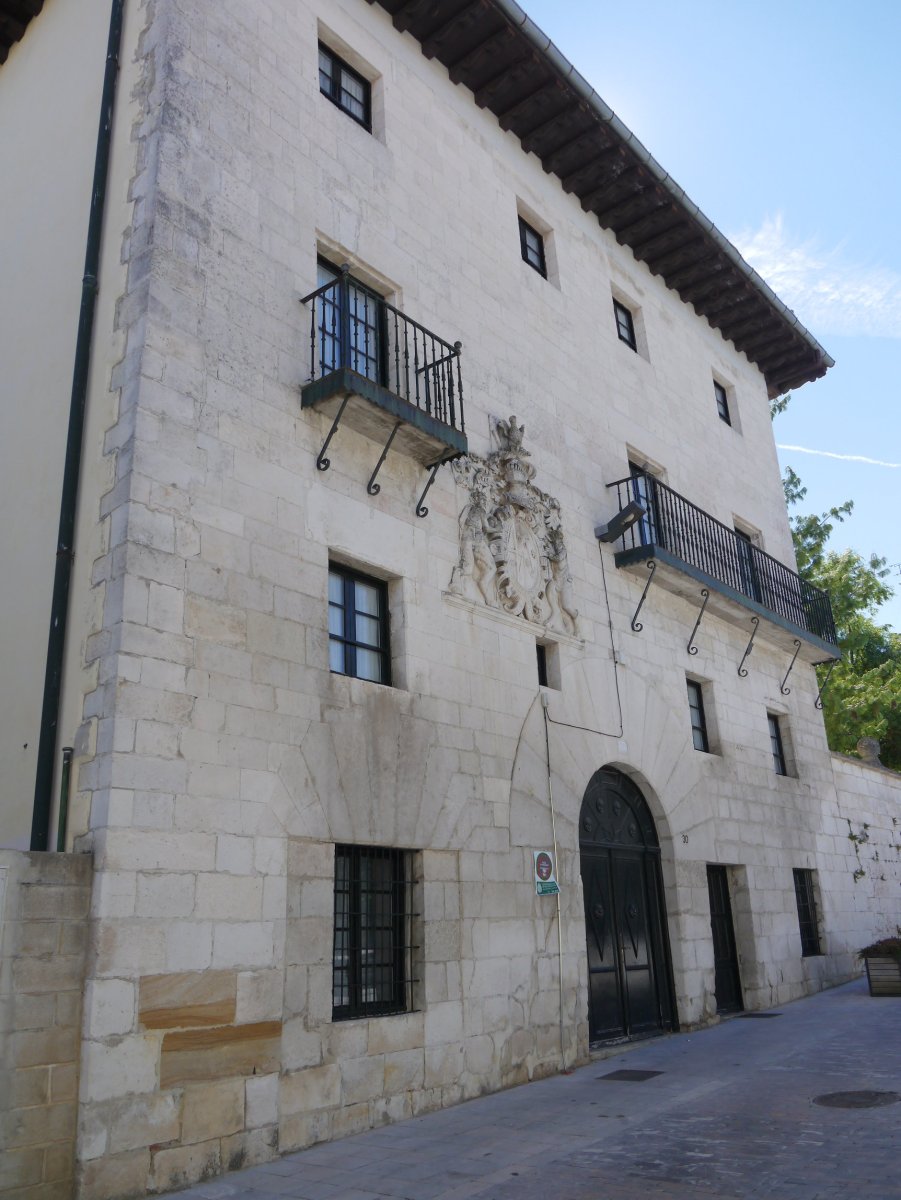 Bustamante etxea, Agurain