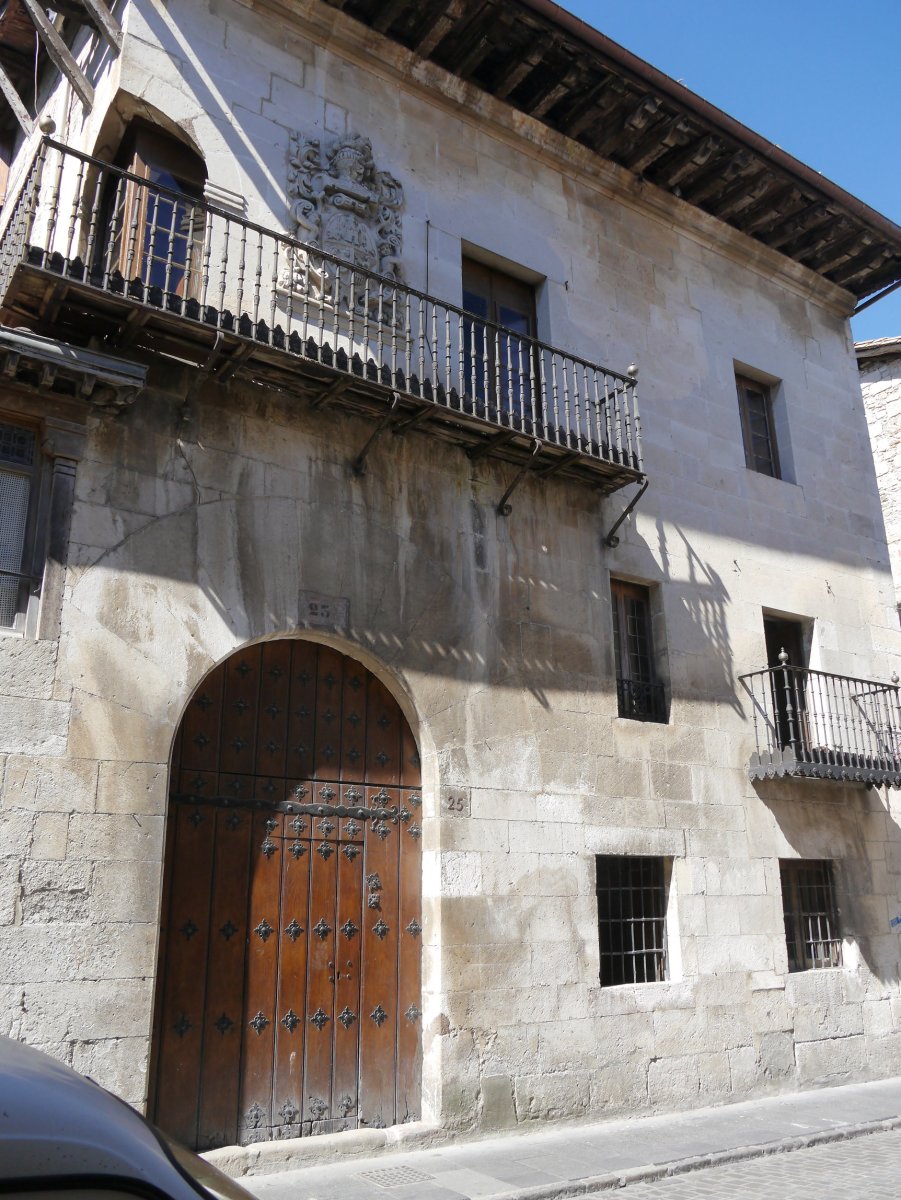 Begona etxea, Agurain