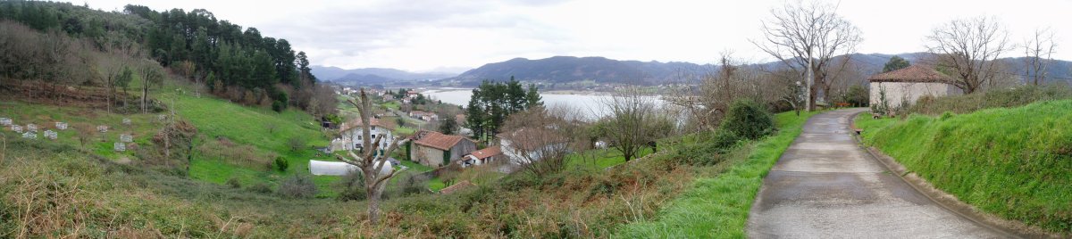 San Martin ermitaren inguruan ikuspegi zabala