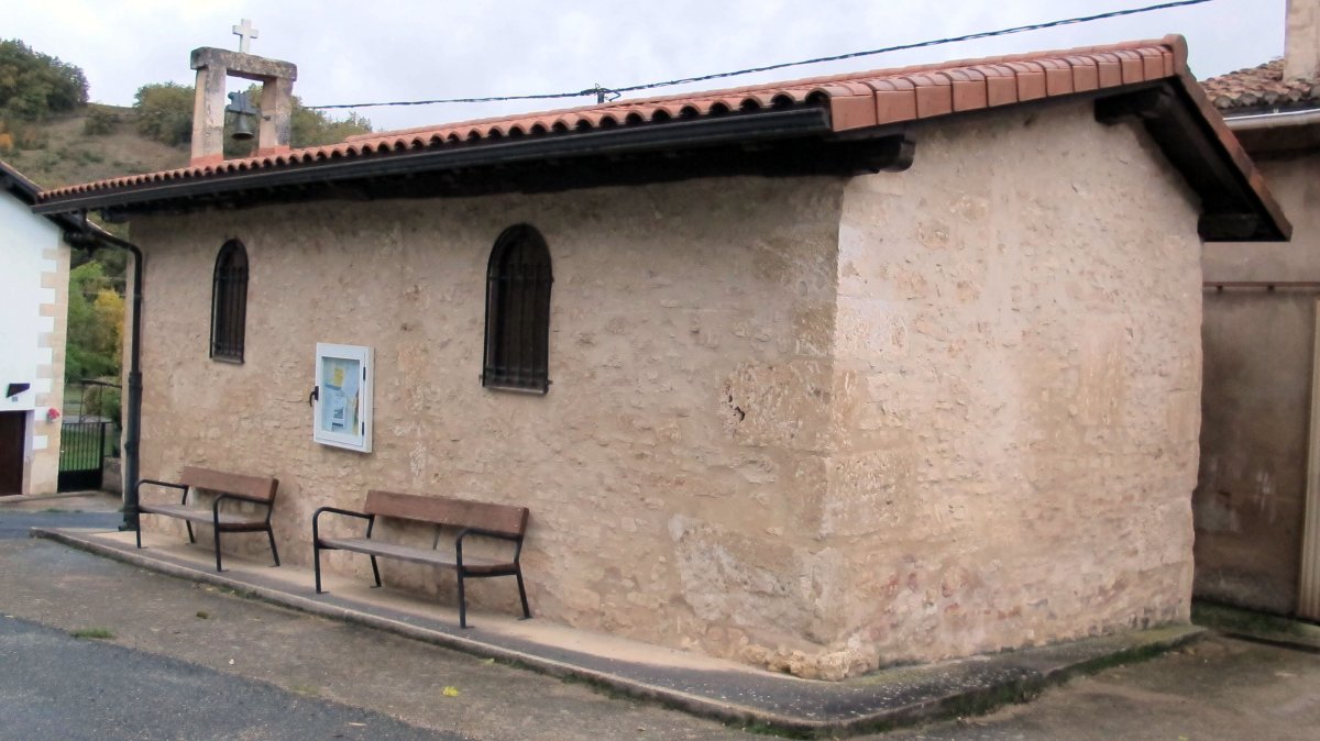 Santa Ana ermita, Zekuiano