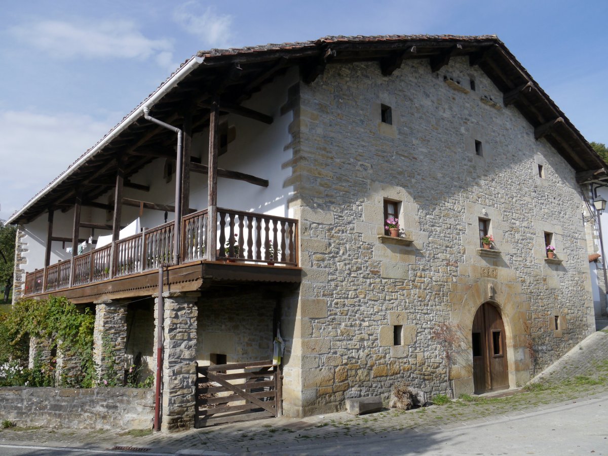 Iriartea etxea, Eraso