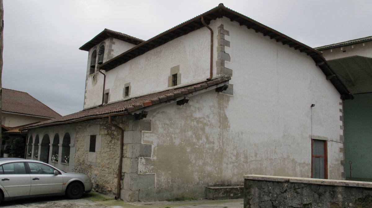 Asunción eliza, Igoa