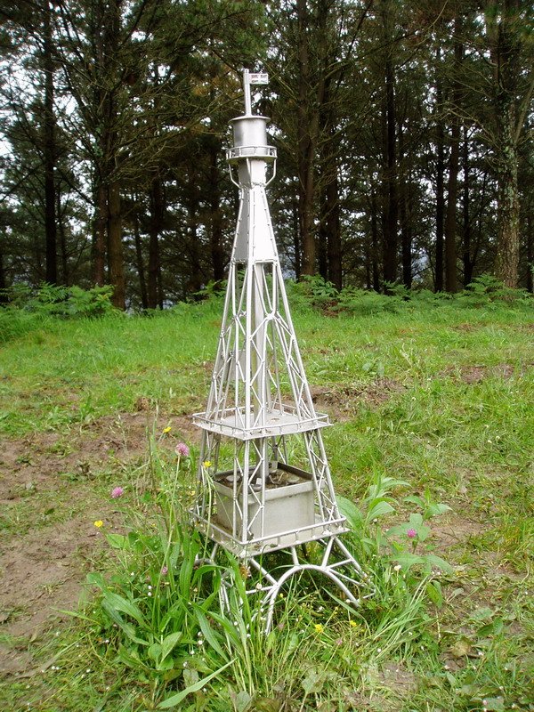 Tontorramendiko txartelontzia