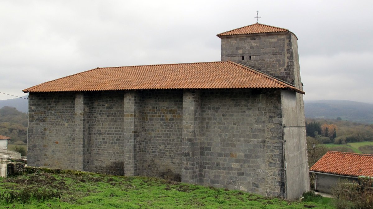 San Migel eliza, Etxarri