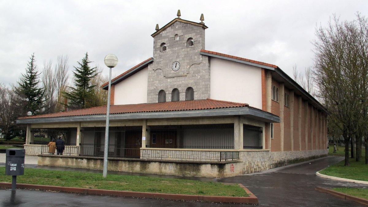 San Jose Obrero eliza, Abetxuku