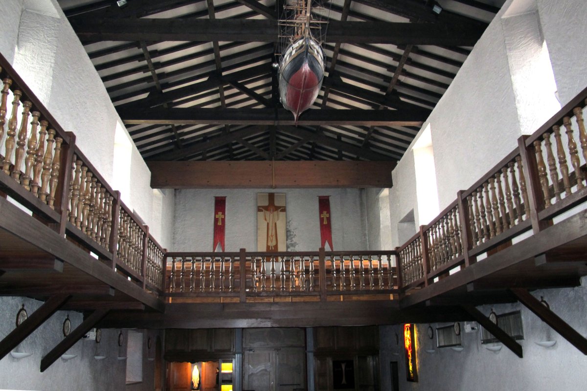 Asunción eliza, Ahurti