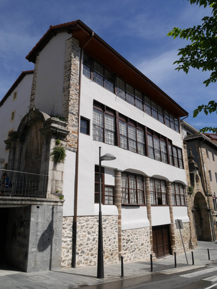 Bañez de Artazubiaga jauregia, Arrasate