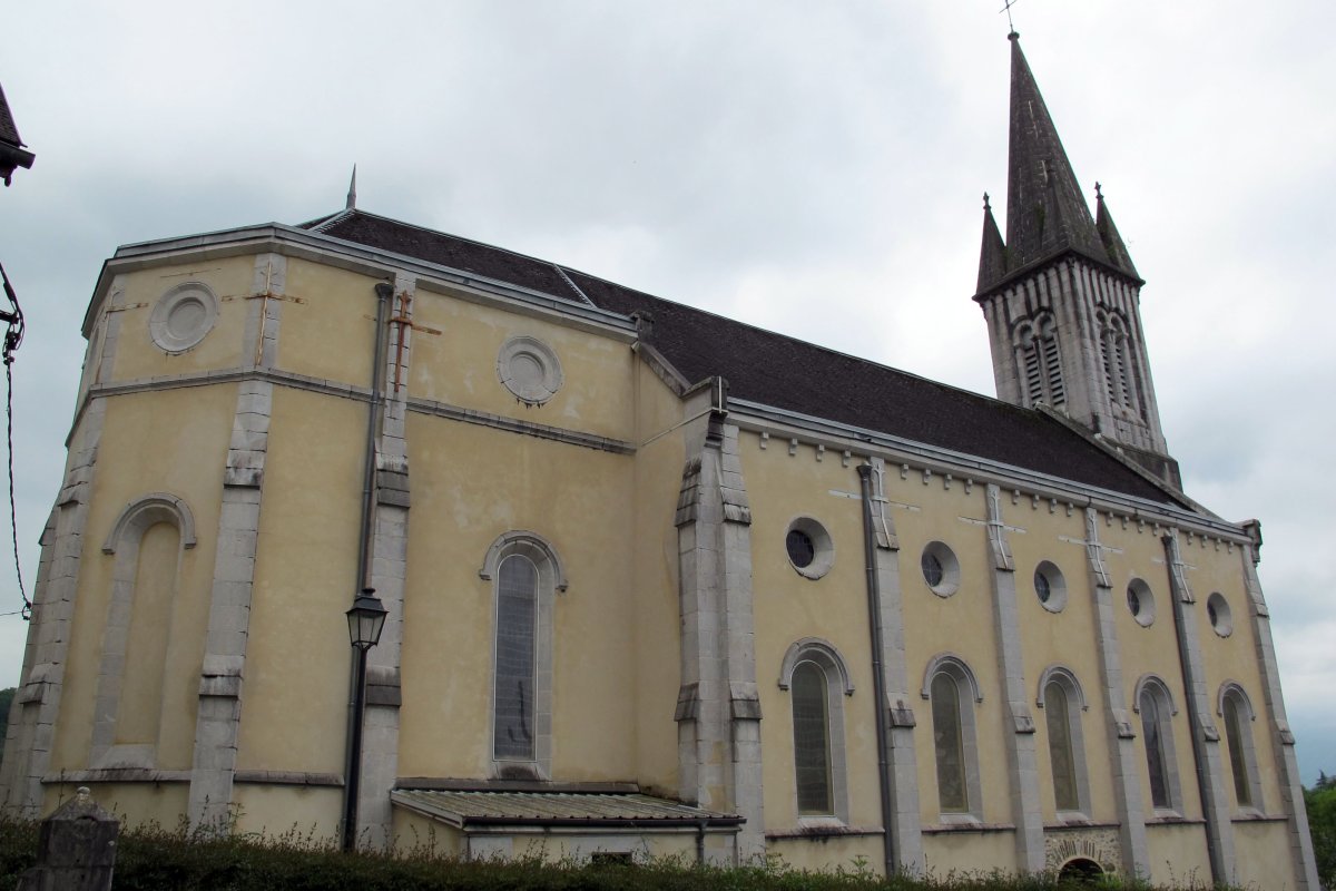 Santa Lucia eliza, Atharratze