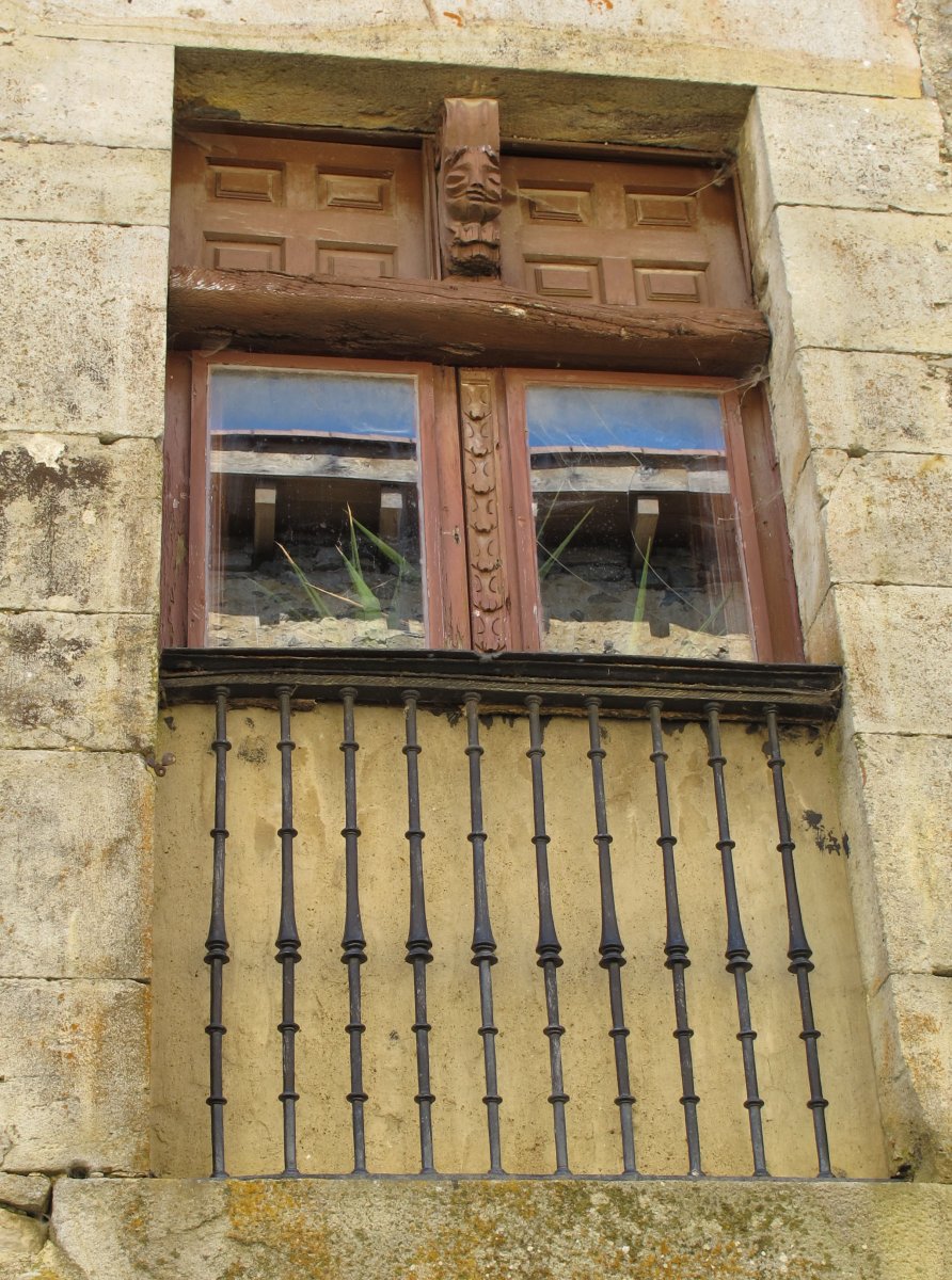 Berastegi jauregia, Manurga