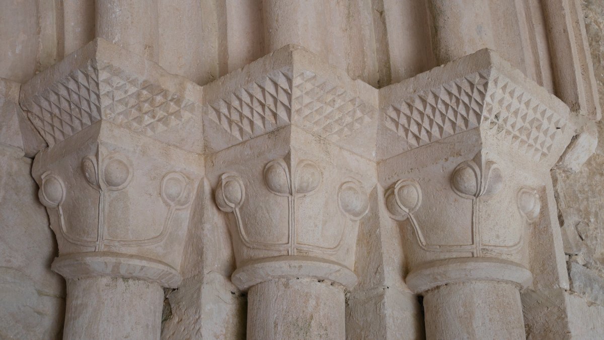 San Kristobal eliza, Otsakar