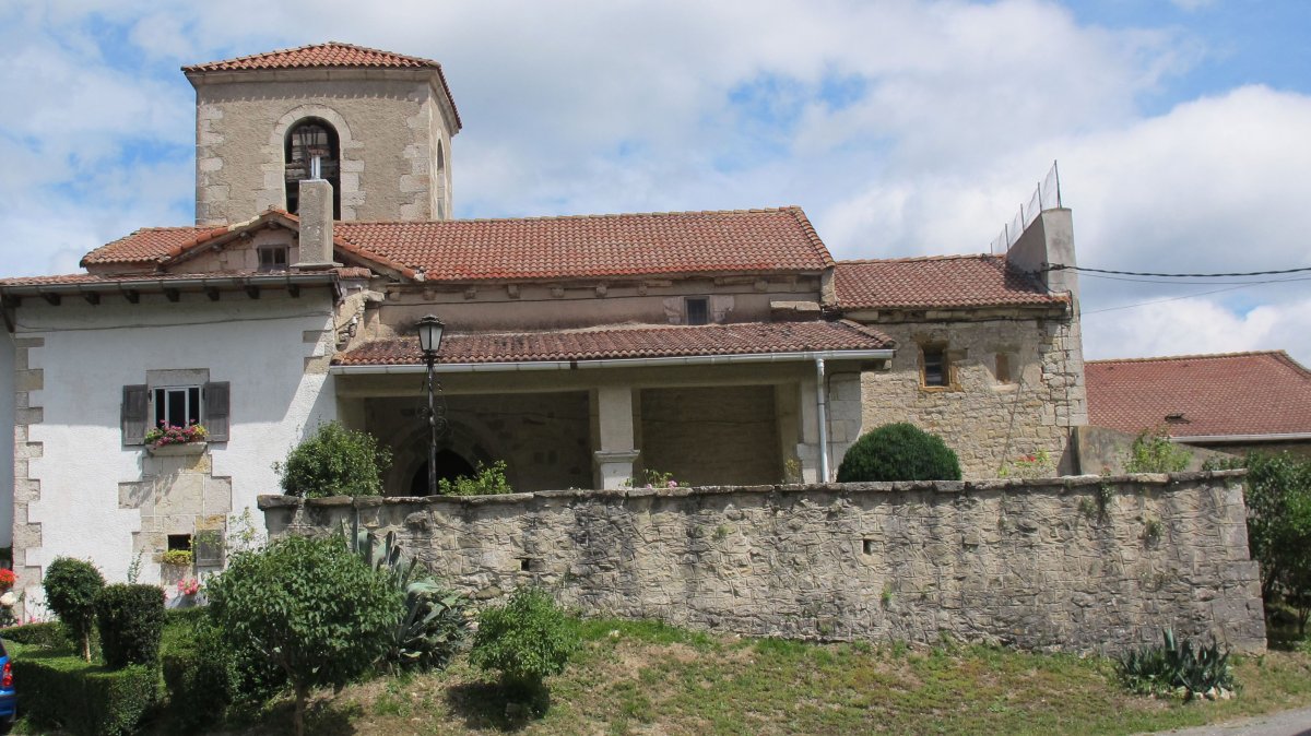 San Martín eliza, Zuhatzu