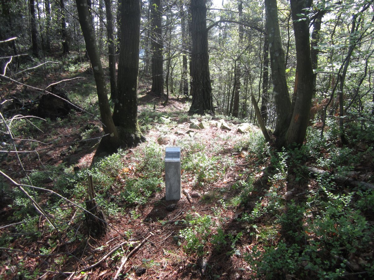 Túmulo Muñazorrotxiki   (Mayo 2014)